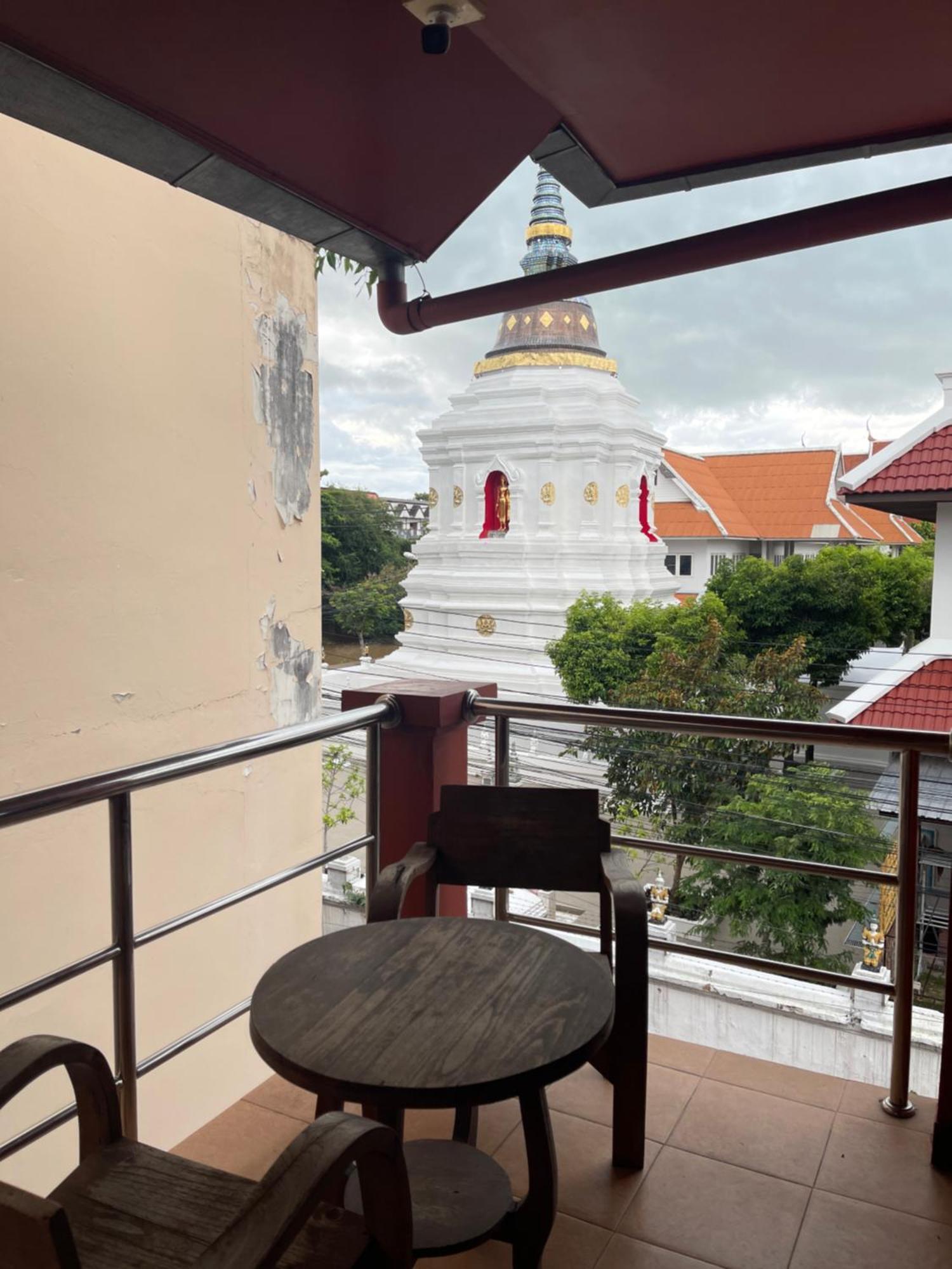 Baan Chinnakarn Chiang Mai Buitenkant foto